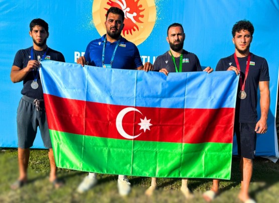 Azərbaycanın iki çimərlik güləşçisi dünya çempionu olub